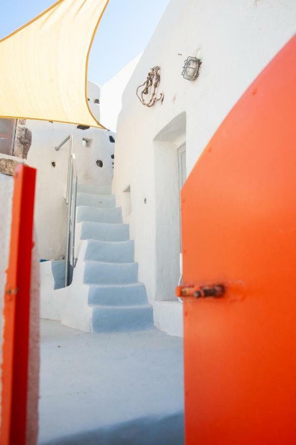 Mesana Stone Houses Emporio (Santorini) Exterior photo