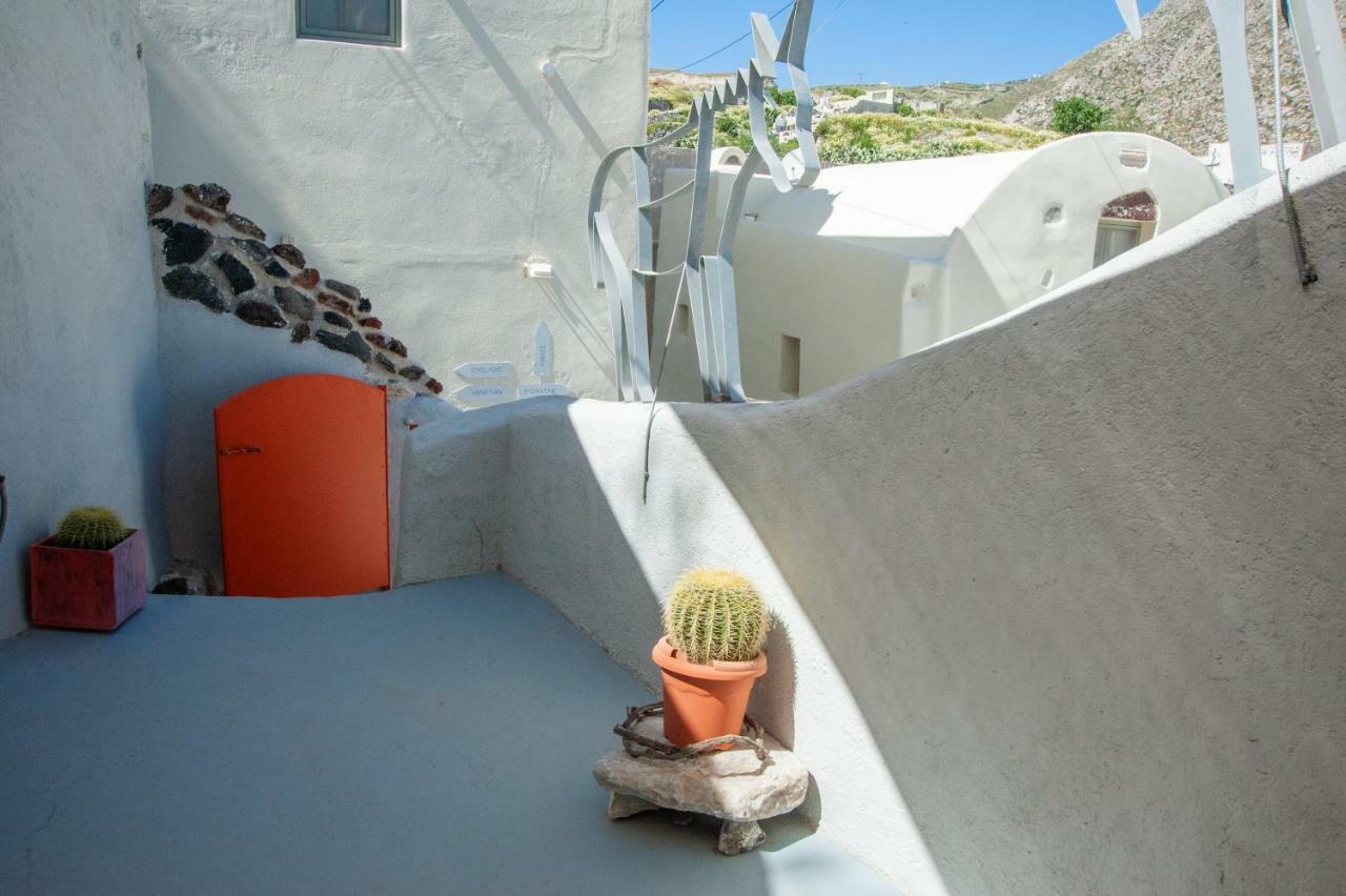 Mesana Stone Houses Emporio (Santorini) Exterior photo