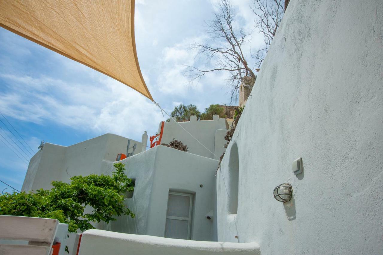 Mesana Stone Houses Emporio (Santorini) Exterior photo