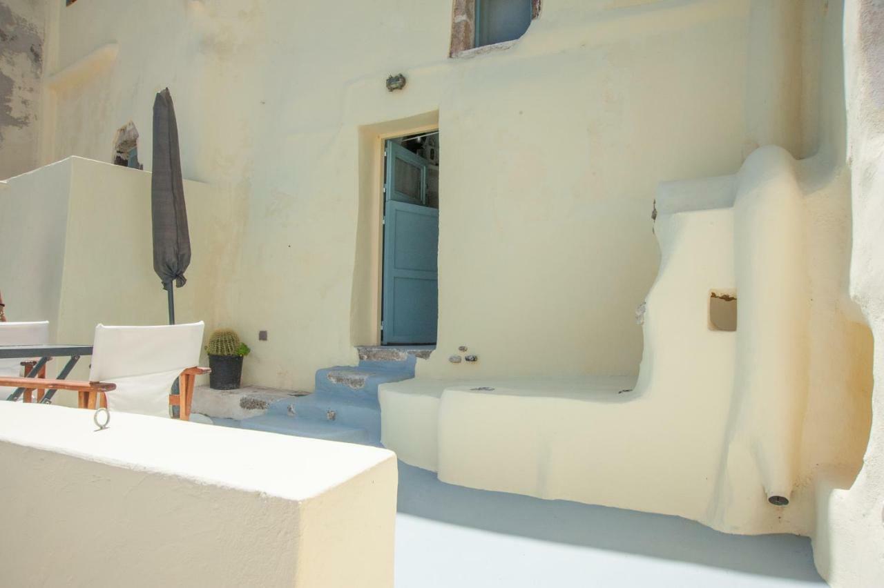 Mesana Stone Houses Emporio (Santorini) Exterior photo